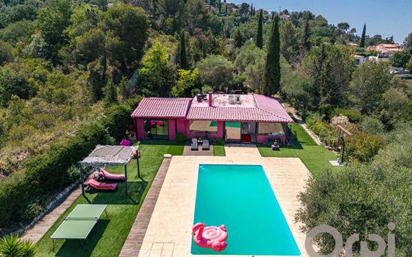 Maison à vendre    6 pièces •  Colomars