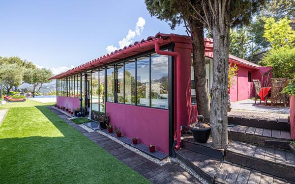 Maison à vendre    6 pièces •  Colomars