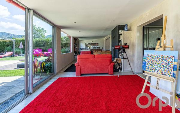 Maison à vendre    6 pièces •  Colomars