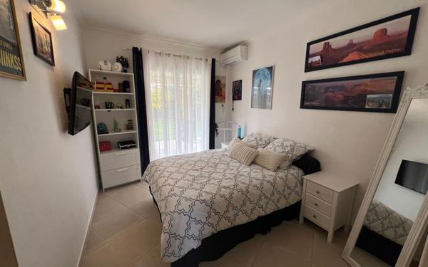 Maison à vendre    4 pièces •  Carros