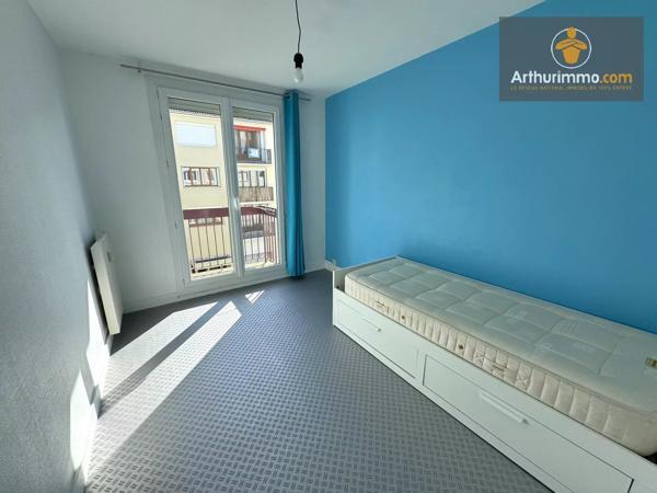 Location                                                      Appartement
                        
                     3 pièces                      74 m2                     à Margny-Lès-Compiègne