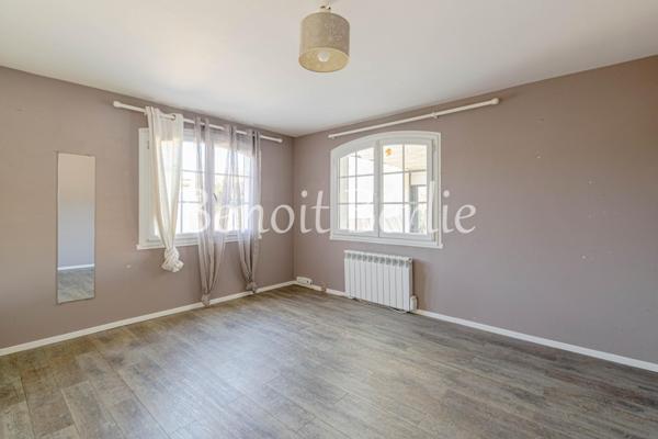 Maison familiale, piscine, T3 attenant !