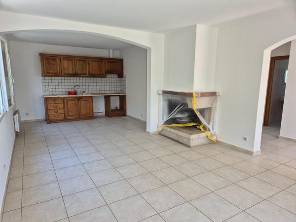 Très jolie maison à vendre de 75m2  sise sur un terrain de 650m2