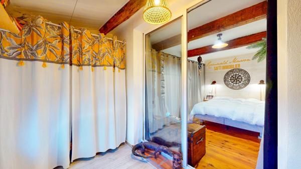 Maison de village 4 pièces avec terrasse, garage et cave