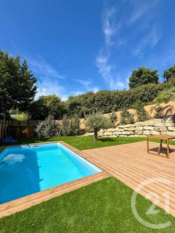 Appartement F3 à vendre  3 pièces - 97,18 m2 CAVALAIRE SUR MER - 83