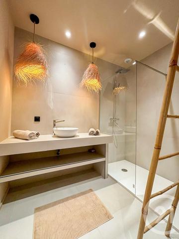 Appartement F3 à vendre  3 pièces - 97,18 m2 CAVALAIRE SUR MER - 83