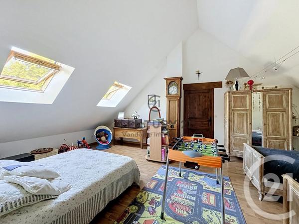 Maison à vendre  7 pièces - 175 m 2   CREPY EN VALOIS  - 60