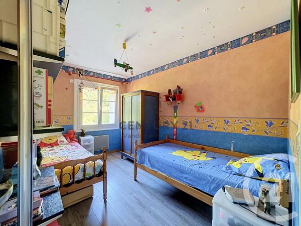 Maison à vendre  7 pièces - 175 m 2   CREPY EN VALOIS  - 60