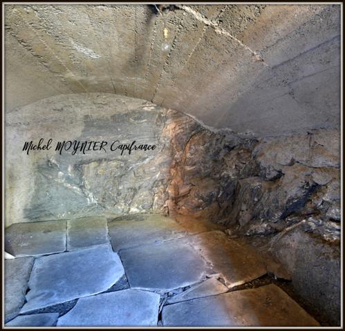 Le Calme, l'authenticité de la Pierre, à Aiguilles