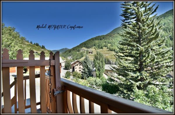 Le Calme, l'authenticité de la Pierre, à Aiguilles