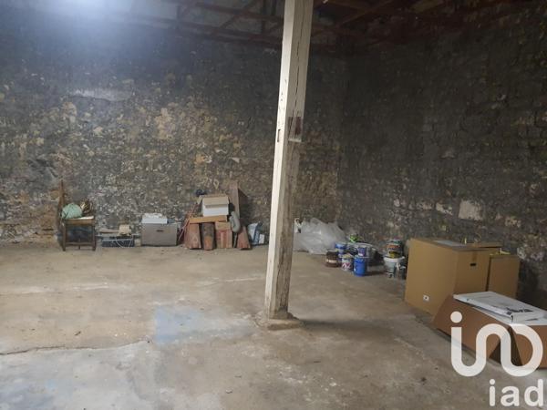 Immeuble à vendre 320 m² Saint-Jean-d'Angély