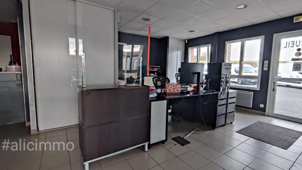 Immeuble Sezanne 650 m2