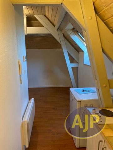 Location appartement Sautron : 325 € - AJP Immobilier Saint Herblain