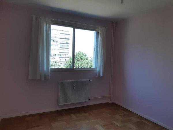 Appartement 3 pièces                                        - 69300 Caluire-et-Cuire Réf : 5306