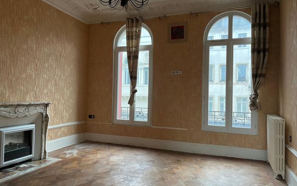 Appartement à vendre    3 pièces • 98,38 m2 Montluçon