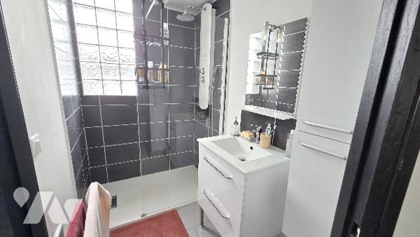 vendu loué - Ravissant Duplex