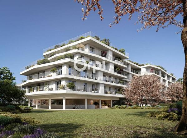 Appartement à vendre    3 pièces •    Marseille 8