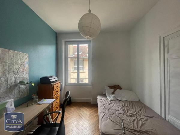 Appartement à louer 5 pièces