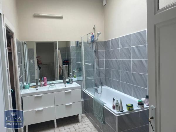 Appartement à louer 5 pièces