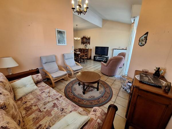 Maison Nimes 3 pièce(s) 86 m2