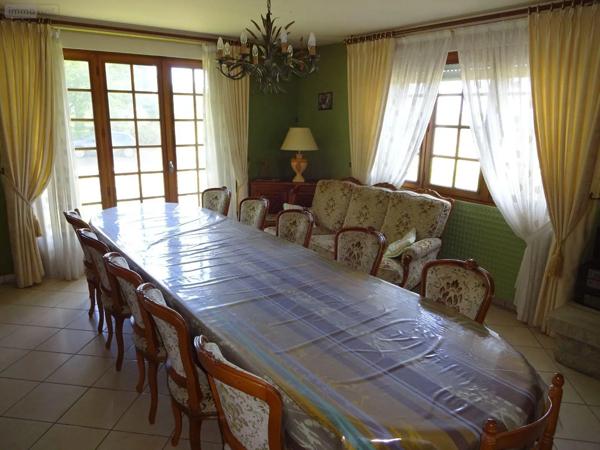 Achat - Maison Pontmain 53220 7 pièces 143 m 2 6515 m 2