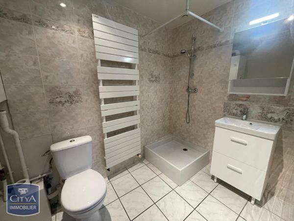 Appartement à louer 1 pièce 45.73m²