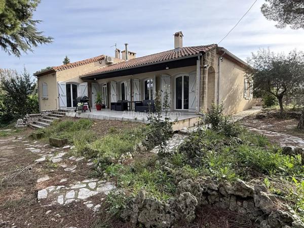 Vente Villa 8 pièces 214 m2 à Clermont-l'Hérault