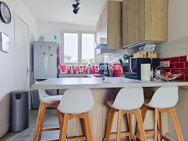 Appartement à CHATOU, 78400 - 4 pièces 85m²