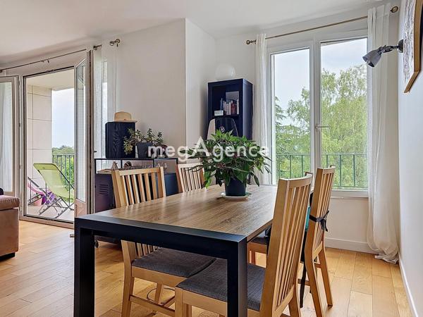 Appartement à CHATOU, 78400 - 4 pièces 85m²