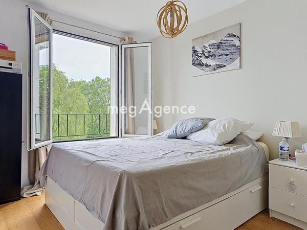 Appartement à CHATOU, 78400 - 4 pièces 85m²