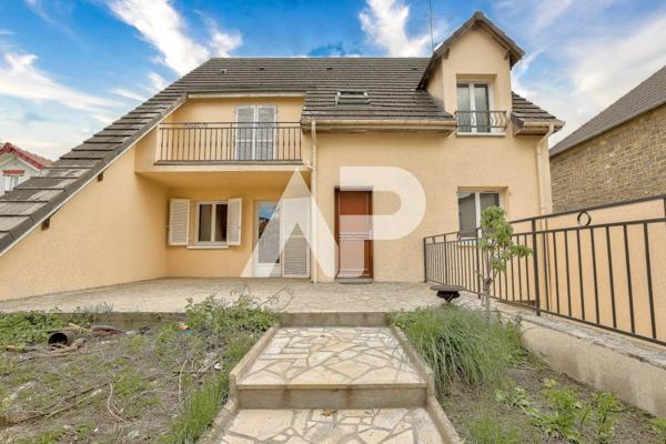 Maison d'environ 150m² avec jardin proche du bois de Clamart 849 000 € ** - Référence 7245071R