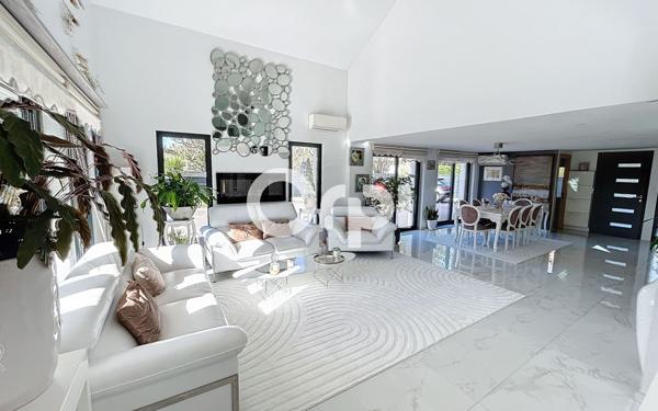 Maison à vendre    6 pièces •  Brive-la-Gaillarde