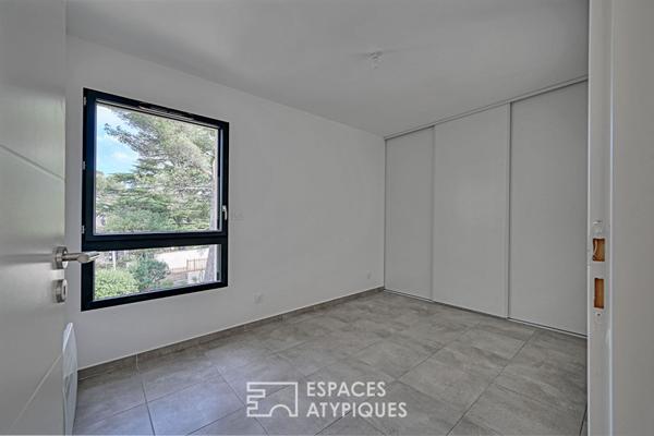 Exclusivité: lumineux duplex neuf avec jardin quartier Tour Magne