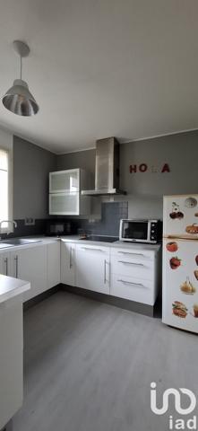 Appartement 4 pièces de 80 m² à Ronchin (59790)