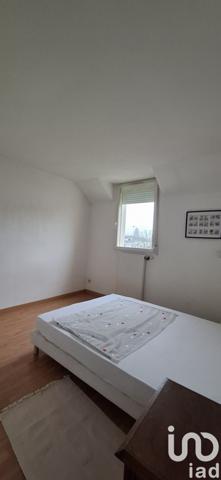 Appartement 4 pièces de 80 m² à Ronchin (59790)