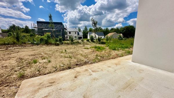 Maison a vendre  RT 2020  Saint Mars Du Désert 5 pièce(s) 140 m2-Bourg .