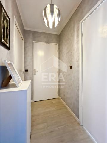 Appartement Creteil 2 pièce(s) de 51.26 avec balcon / terrasse et place de parking