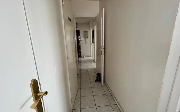 Appartement à vendre    1 pièce • 54 m2 Saint-Gratien