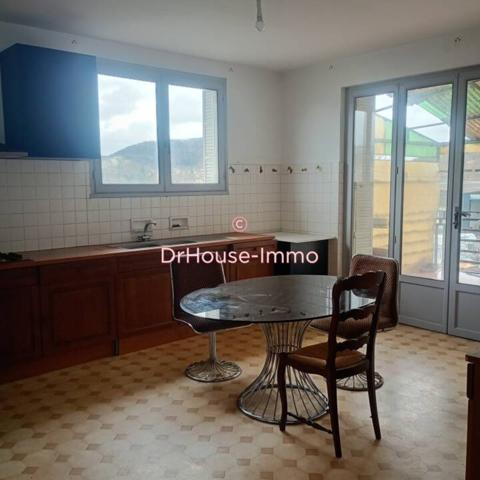 Commerce à vendre 7 pièces de 530 m²