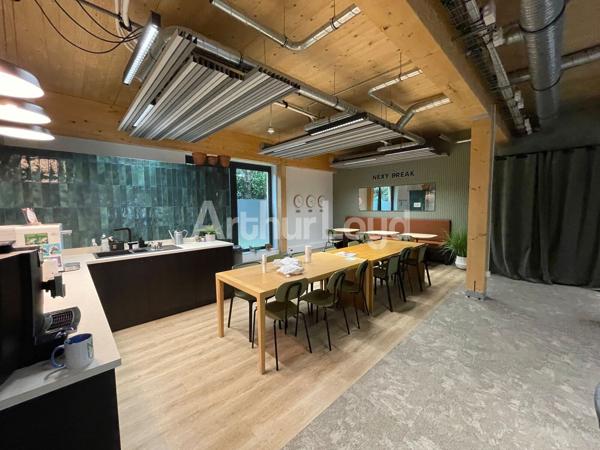 Location bureaux 517 m² - Immeuble récent et labellisé BREEAM Very Good sur les Grands Boulevards