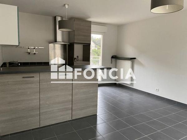 Location Appartement 2 pièces 47.89 m² - 624 ROUTE DE CANNES Auribeau-sur-siagne 06810