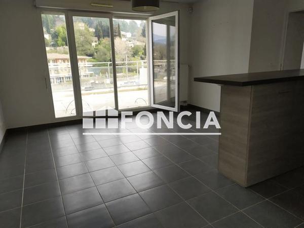 Location Appartement 2 pièces 47.89 m² - 624 ROUTE DE CANNES Auribeau-sur-siagne 06810