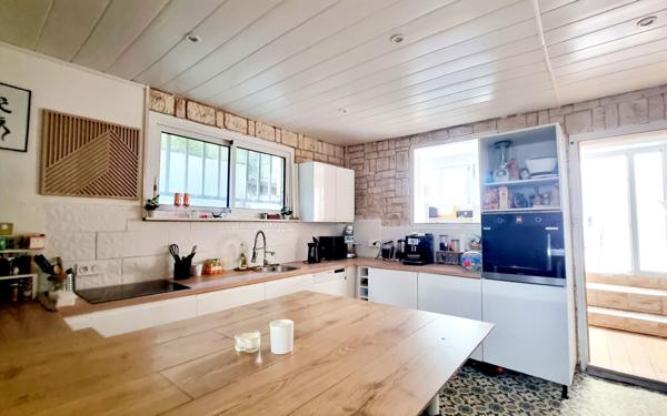 Maison à vendre    4 pièces •  Vaux-sur-Seine