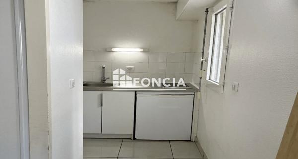 Location Studio 18.48 m² - Bordeaux 33000