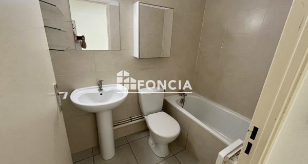 Location Studio 18.48 m² - Bordeaux 33000