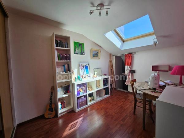 MONTANAY (69250) à vendre Maison de ville avec 4 chambres, jardin et garage