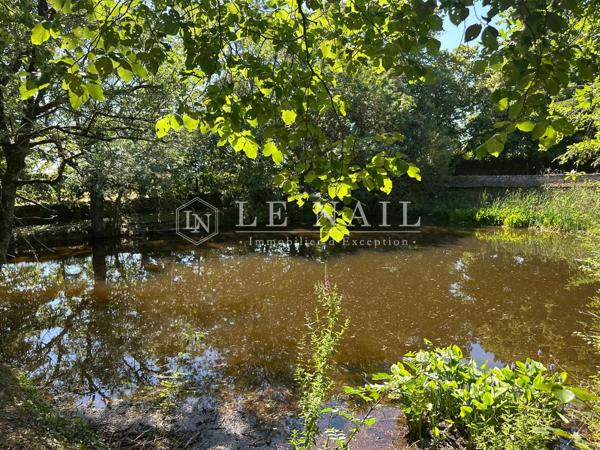 A l’Est de Nantes, Charmant Manoir du XVIIe siècle dans grand parc arboré