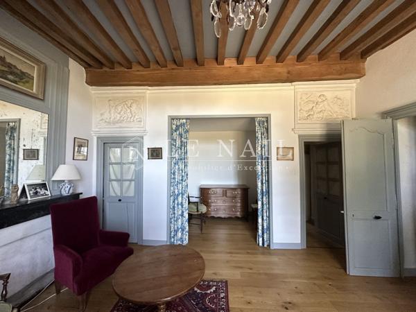 A l’Est de Nantes, Charmant Manoir du XVIIe siècle dans grand parc arboré