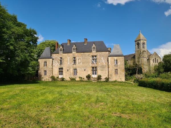 Authentique prieuré du XVIe siècle dans le Maine