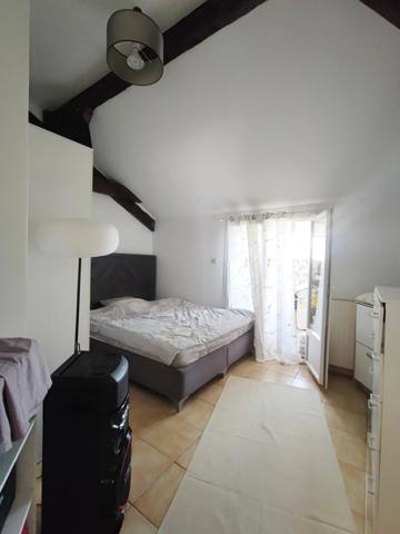 NEVERS – BEL APPARTEMENT 5 PIÈCES DE 106 M² AVEC TERRASSE – IDÉAL INVESTISSEUR OU FAMILLE